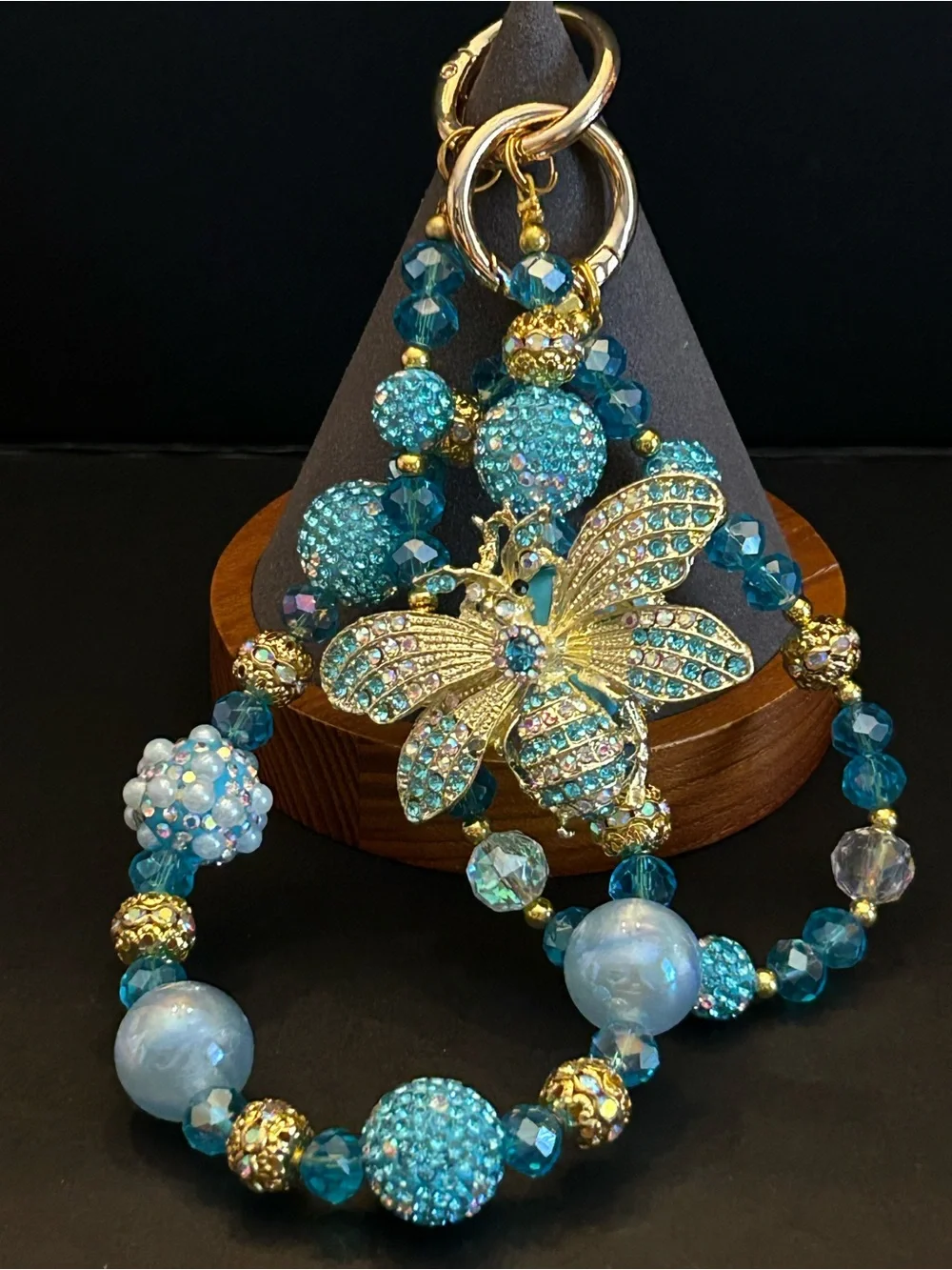 PREMIUM Bee Pendant Purse 👛 Bag Chain Necklace w/Turquoise Crystal Beads